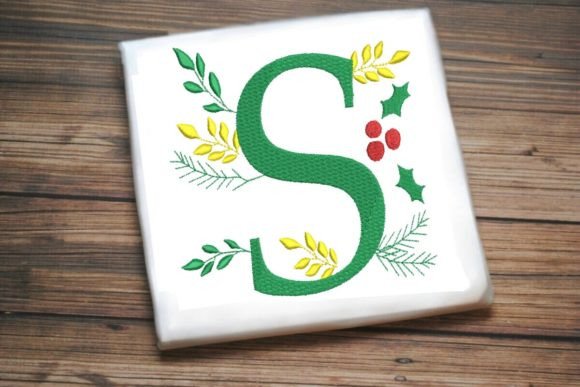 Review: S Christmas Monogram for Boutique Sweatshirts